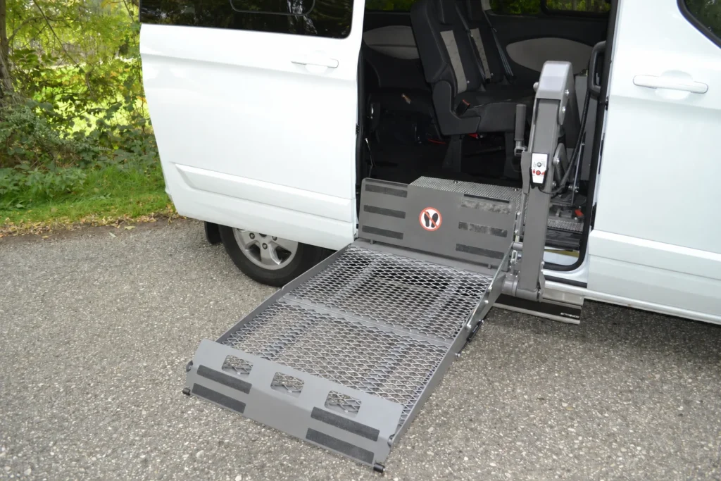 single arm wheelchair lift