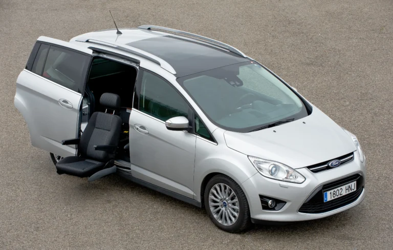 Turny Orbit Swivel Seat For Vans